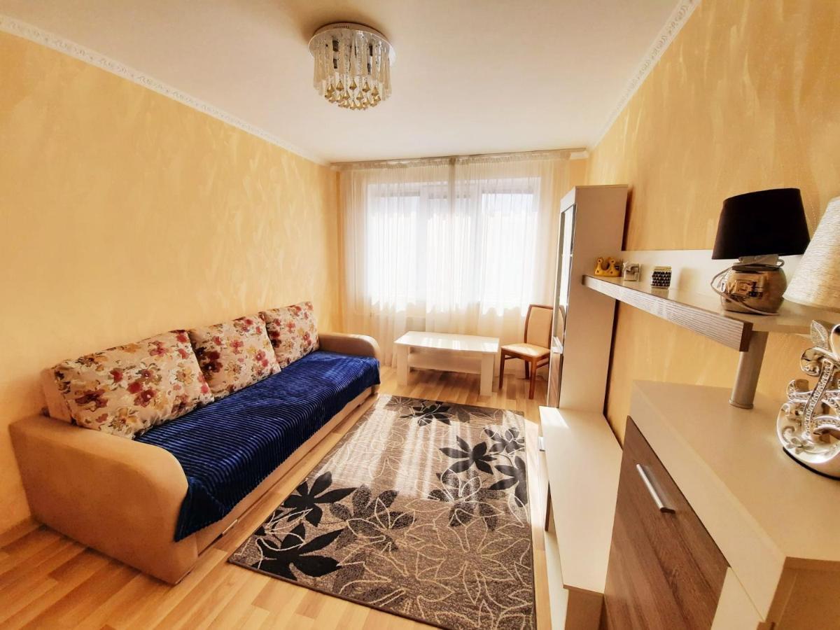 Dzīvoklis Dzenu *